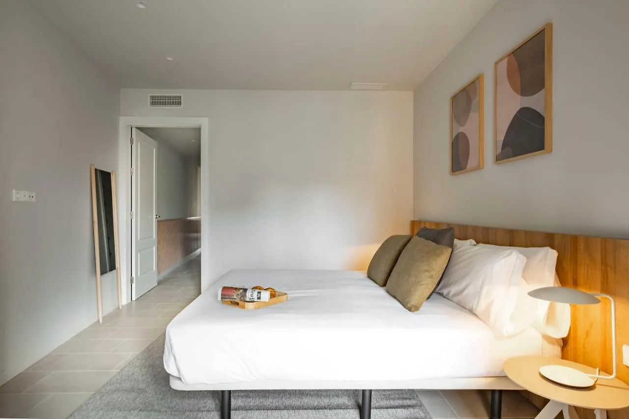 Aspasios Garden Apartments Barcelona 0*,